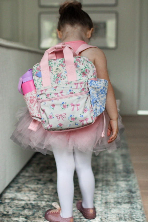 Itzy Bitzy Backpack (Ribbons + Roses)